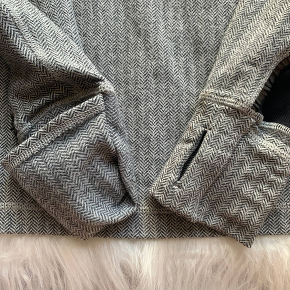 Lululemon Full Tilt Half Zip Gray - Picture 10 of 11